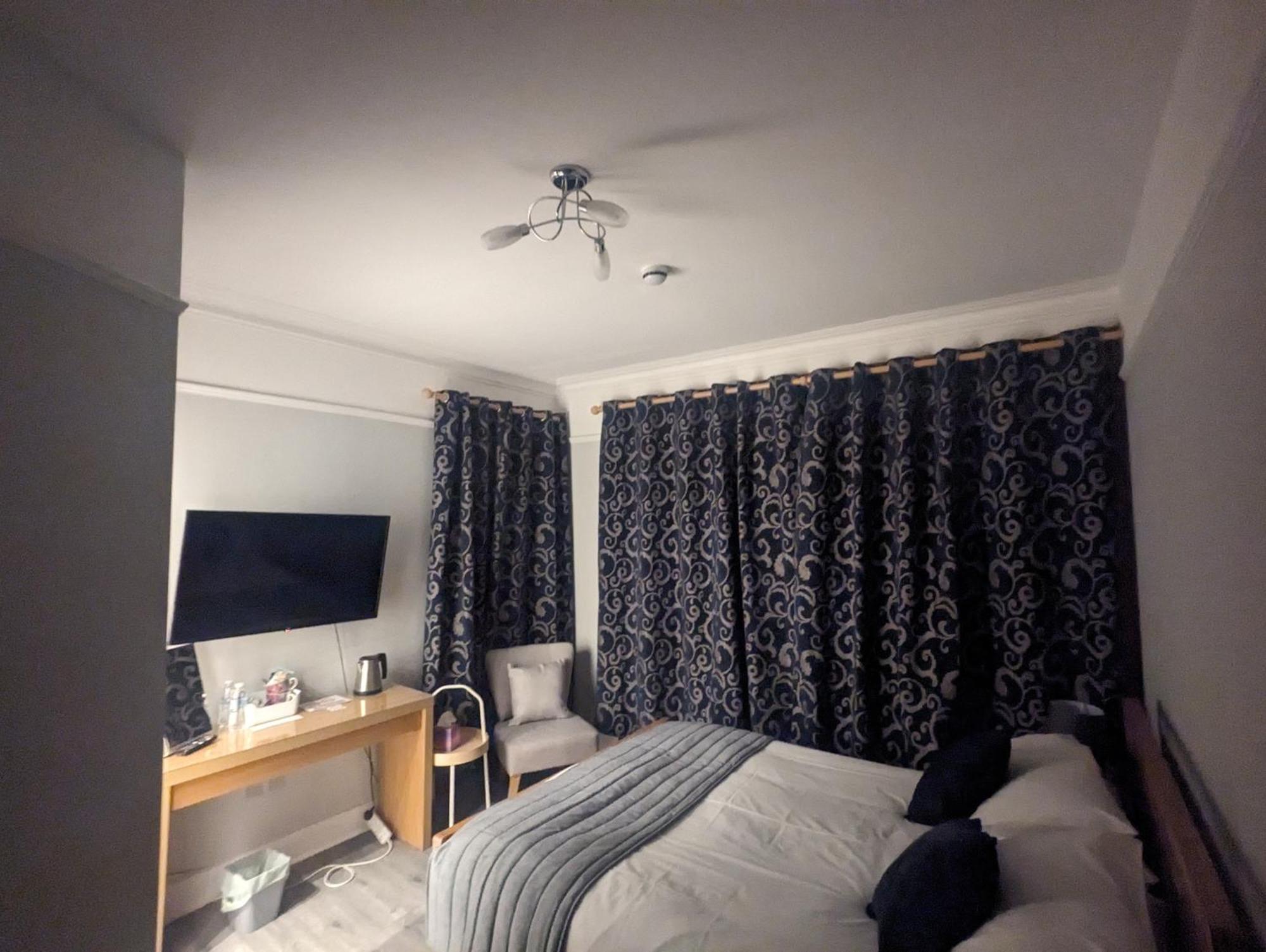 The Cairns Leven Hotel Leven  Room photo
